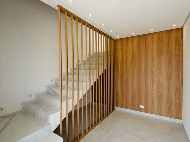 #8 - Casa para Venda em Santana de Parnaíba - SP - 2