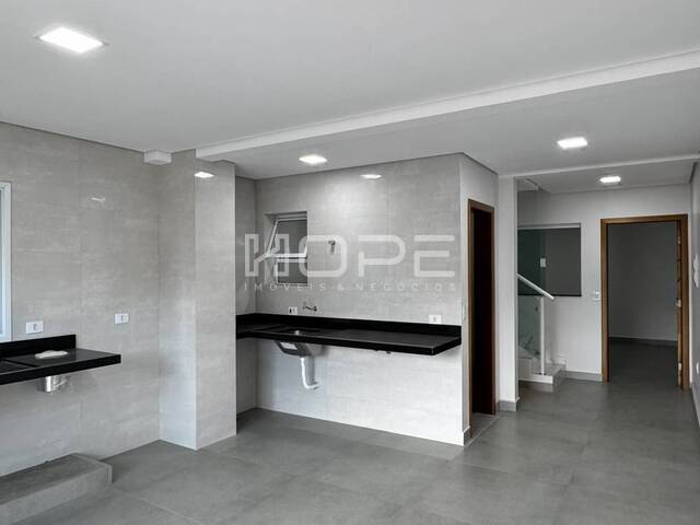 Casa para Venda em Santana de Parnaíba - 4