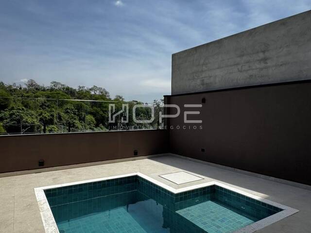 Casa para Venda em Santana de Parnaíba - 5