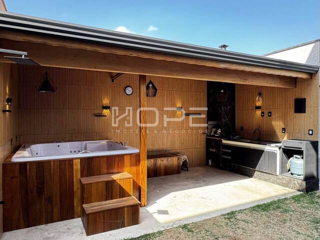 Venda em Villas do Jaguari - Santana de Parnaíba