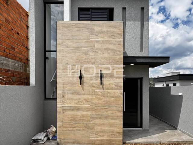 Venda em Villas do Jaguari - Santana de Parnaíba