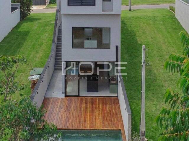 #310 - Casa para Venda em Santana de Parnaíba - SP - 2