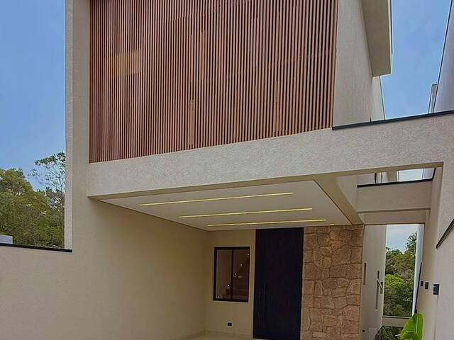 Casa para Venda em Santana de Parnaíba - 2